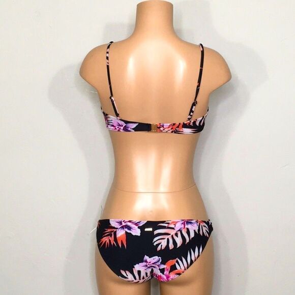 New. Volcom fern and Lilly bikini. - Picture 4 of 9